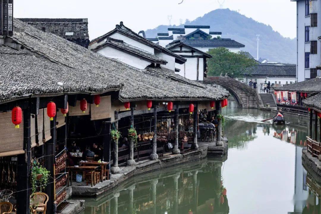 蓝点的冒险